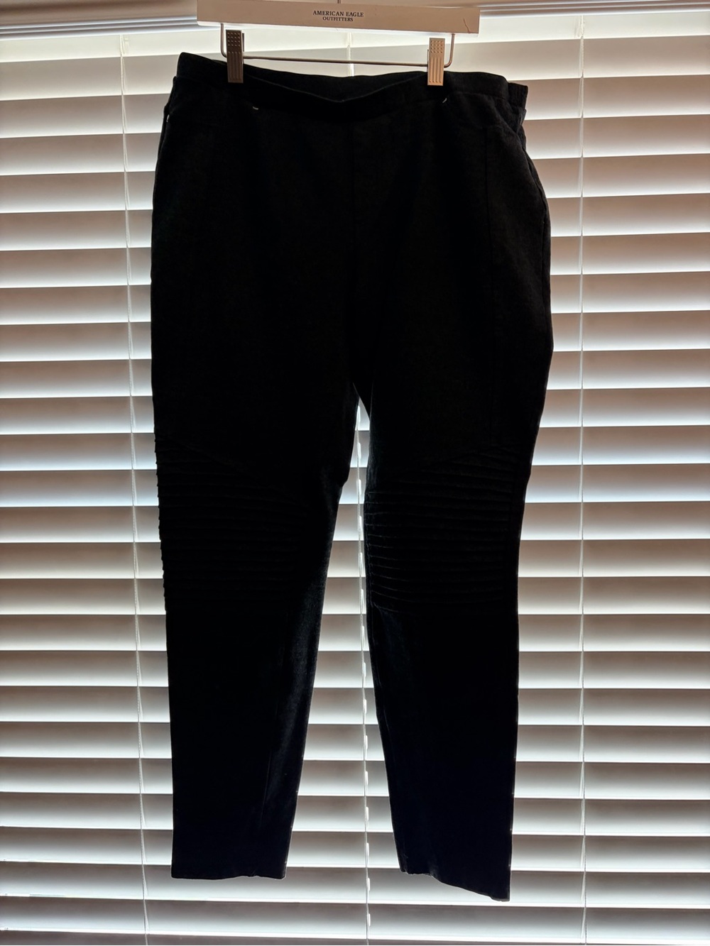 Noir Black Moto Pants Large Pintuck Knees Pull-On